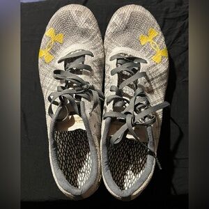 Under Armour HOVR Shakedown Track Spikes